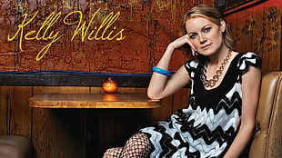 Kelly Willis sitting on table HD wallpaper