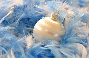 white christmas bauble