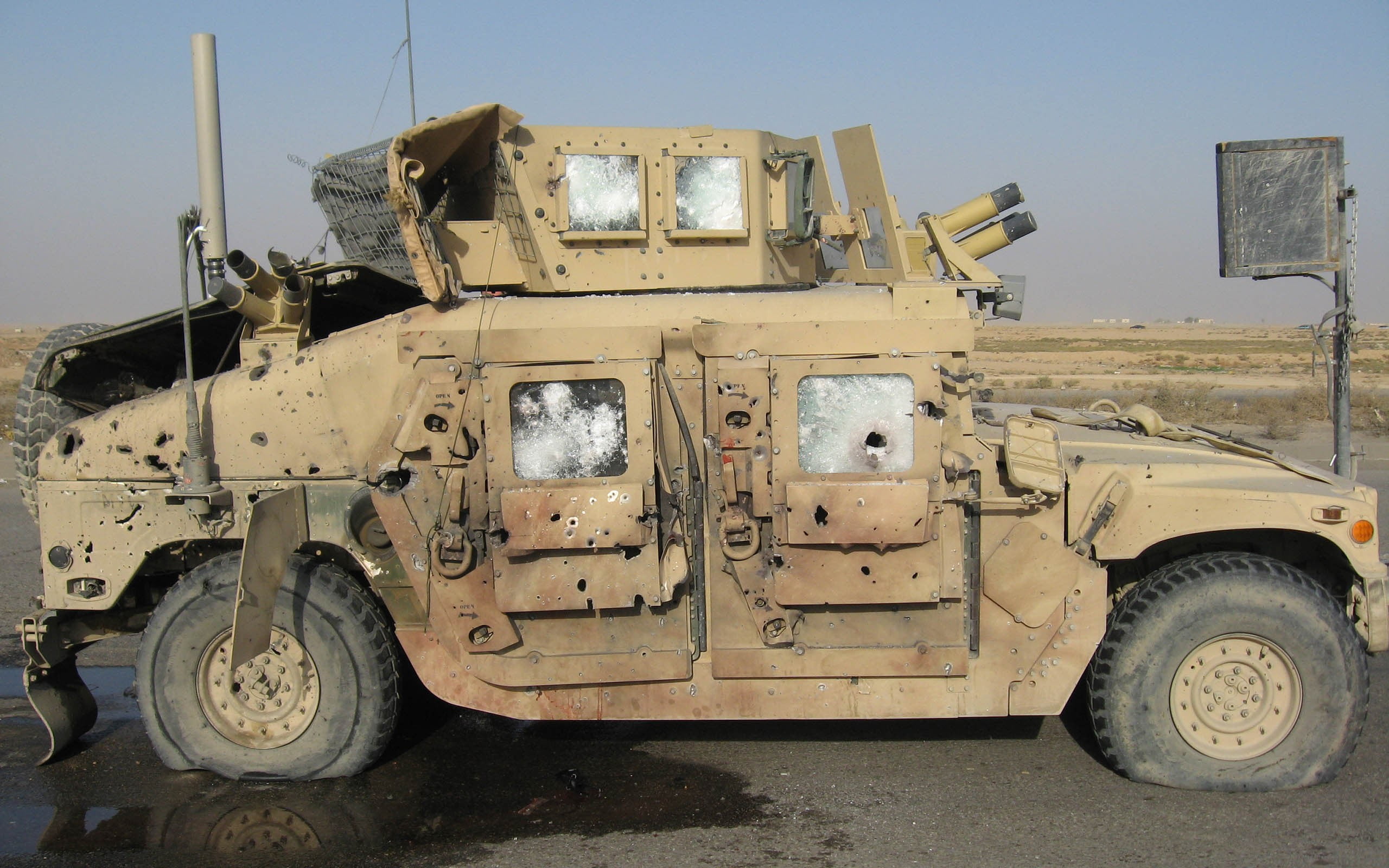Beige Vehicle Hummer H1 Military Wreck War Hd Wallpaper Images, Photos, Reviews