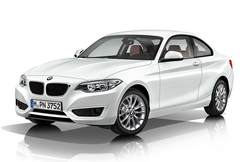 white BMW coupe HD wallpaper