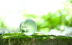clear white and green crystal ball HD wallpaper