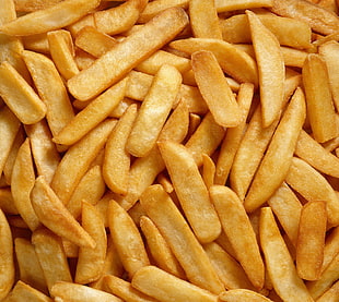 bunch of fries, French fries