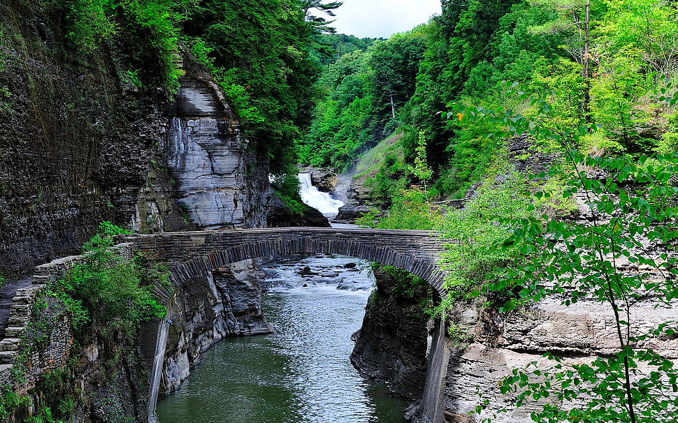 concrete bridge on gray mountain HD wallpaper