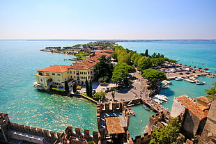 red roofed buildings, nature, Sirmione, lake garda