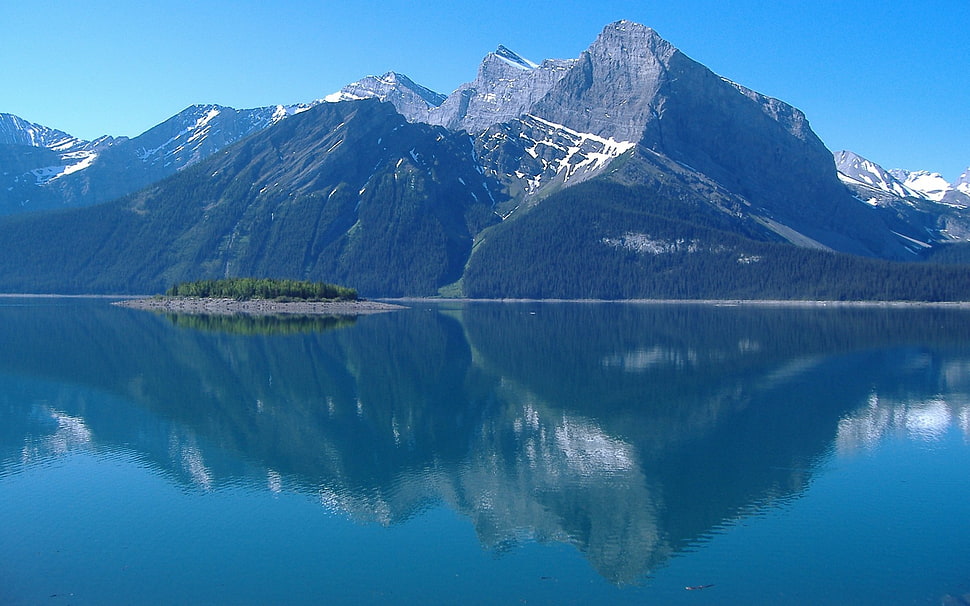 blue and white dome tent, mountains, reflection HD wallpaper
