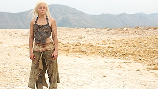 Daenerys Targaryen Game of Thrones Season 1 movie still HD wallpaper