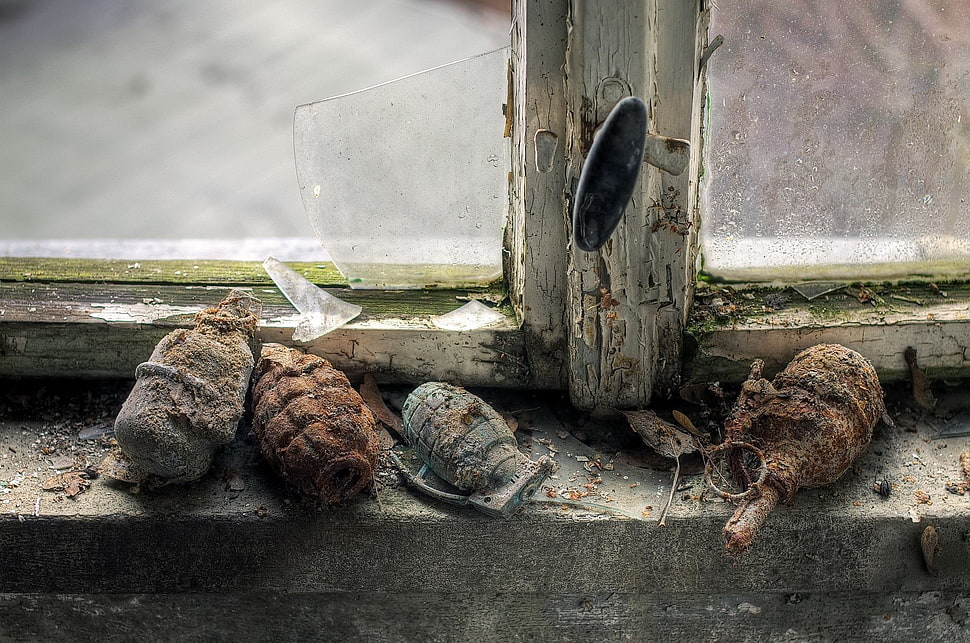 five gray and brown grenades, old, rust, ruin, abandoned HD wallpaper