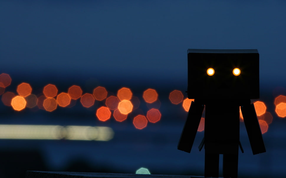 box man figure, Danbo, macro, lights, bokeh HD wallpaper