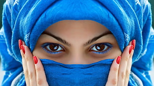 woman in blue hijab with blue eyeshadow HD wallpaper