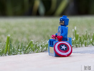 blue and red plastic toy, Captain America, Marvel Heroes, LEGO, relaxing