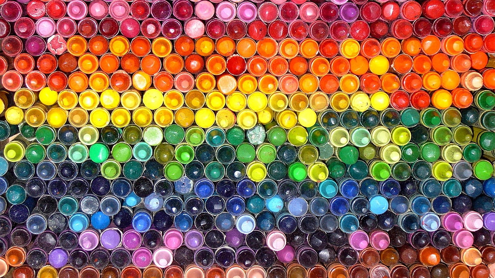 assorted-color crayon lot, colorful, pattern, abstract, drinking glass HD wallpaper