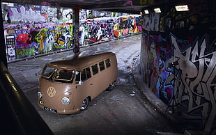 brown Volkswagen T2 van, car, vehicle, wall, urban
