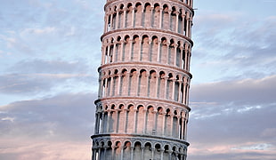 gray leaning tower of Pisa HD wallpaper