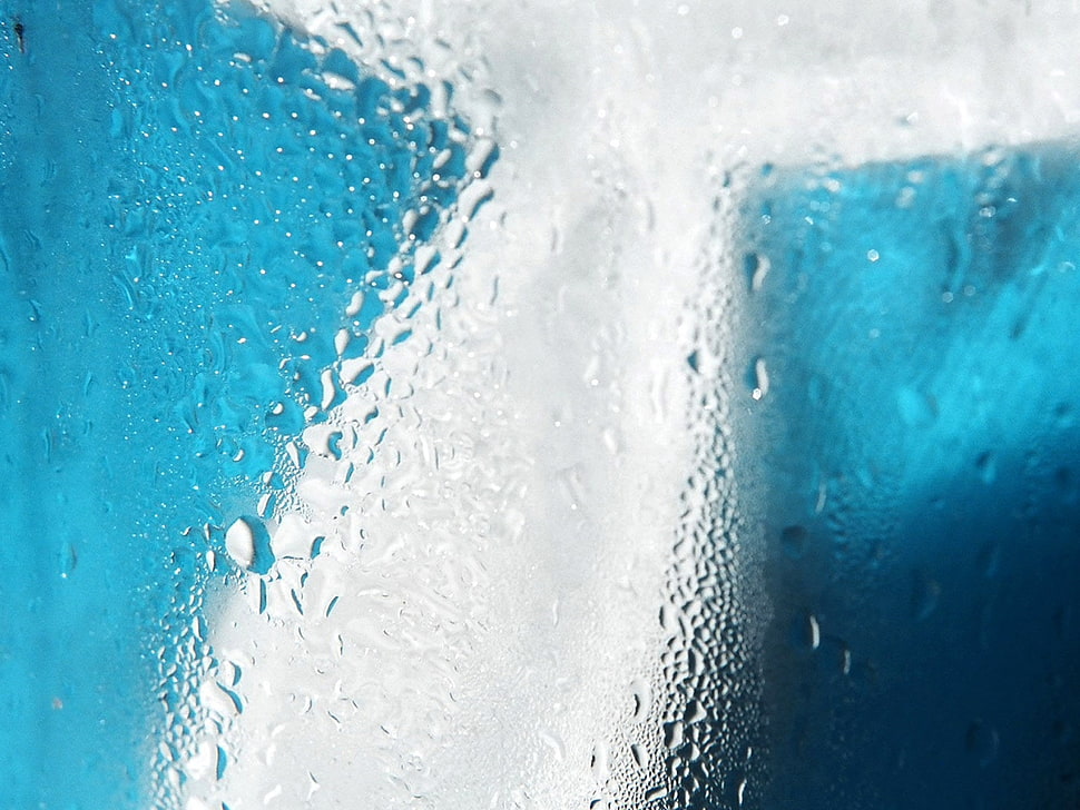 water droplets on glass HD wallpaper