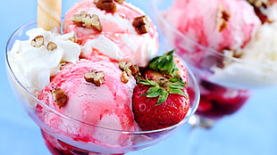 strawberry ice cream, food