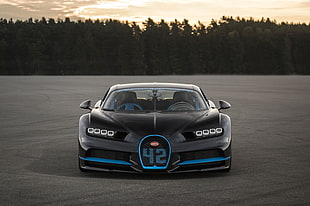 black Bugatti Chiron