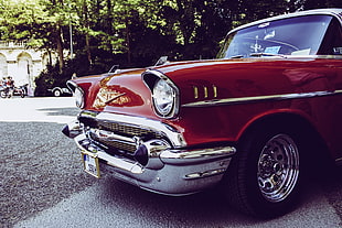 Red and Gray Vintage Car on Gray Concrete Road during Daytime HD wallpaper