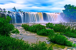 Water Falls Surrounding Green Grass during Daytime HD wallpaper
