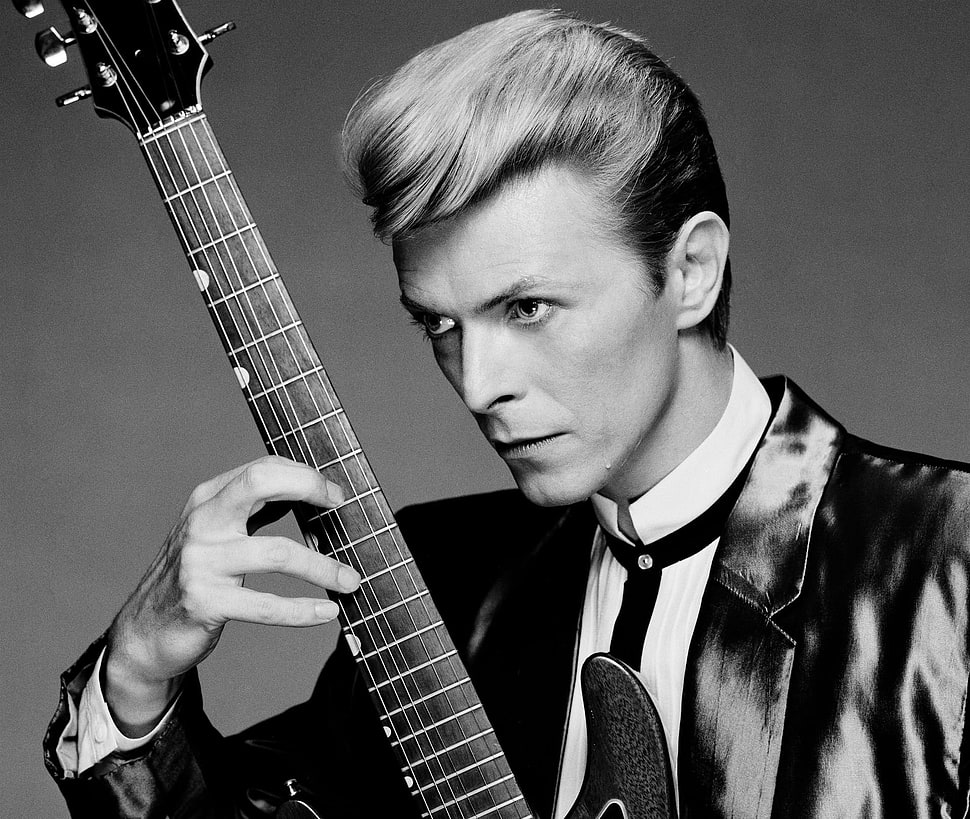 guitarist portrait, David Bowie, musician, monochrome, guitar HD wallpaper