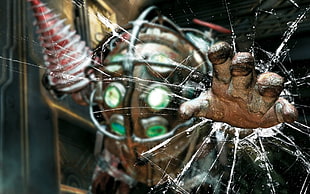 robot's hand passing through glass panel, BioShock, BioShock 2, Rapture, Big Daddy