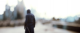 men's black hoodie, video games, depth of field, Assassin's Creed
