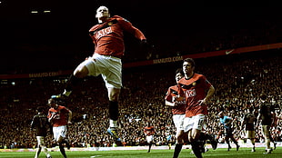 men's red t-shirt and white shorts, Manchester United , Wayne Rooney , soccer, sports HD wallpaper