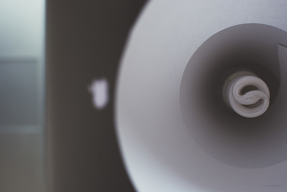 white CFL light bulb, minimalism HD wallpaper