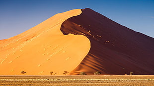 brown mountain digital wallpaper, landscape, desert, sand, dune HD wallpaper