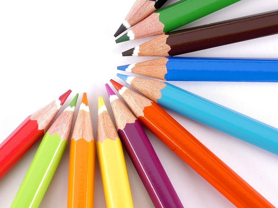 assorted color pencils HD wallpaper