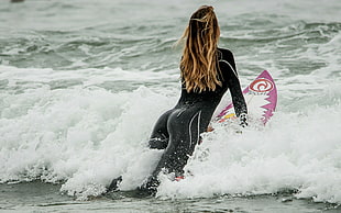 women's black body suit, women, sports, surfers, surfboards