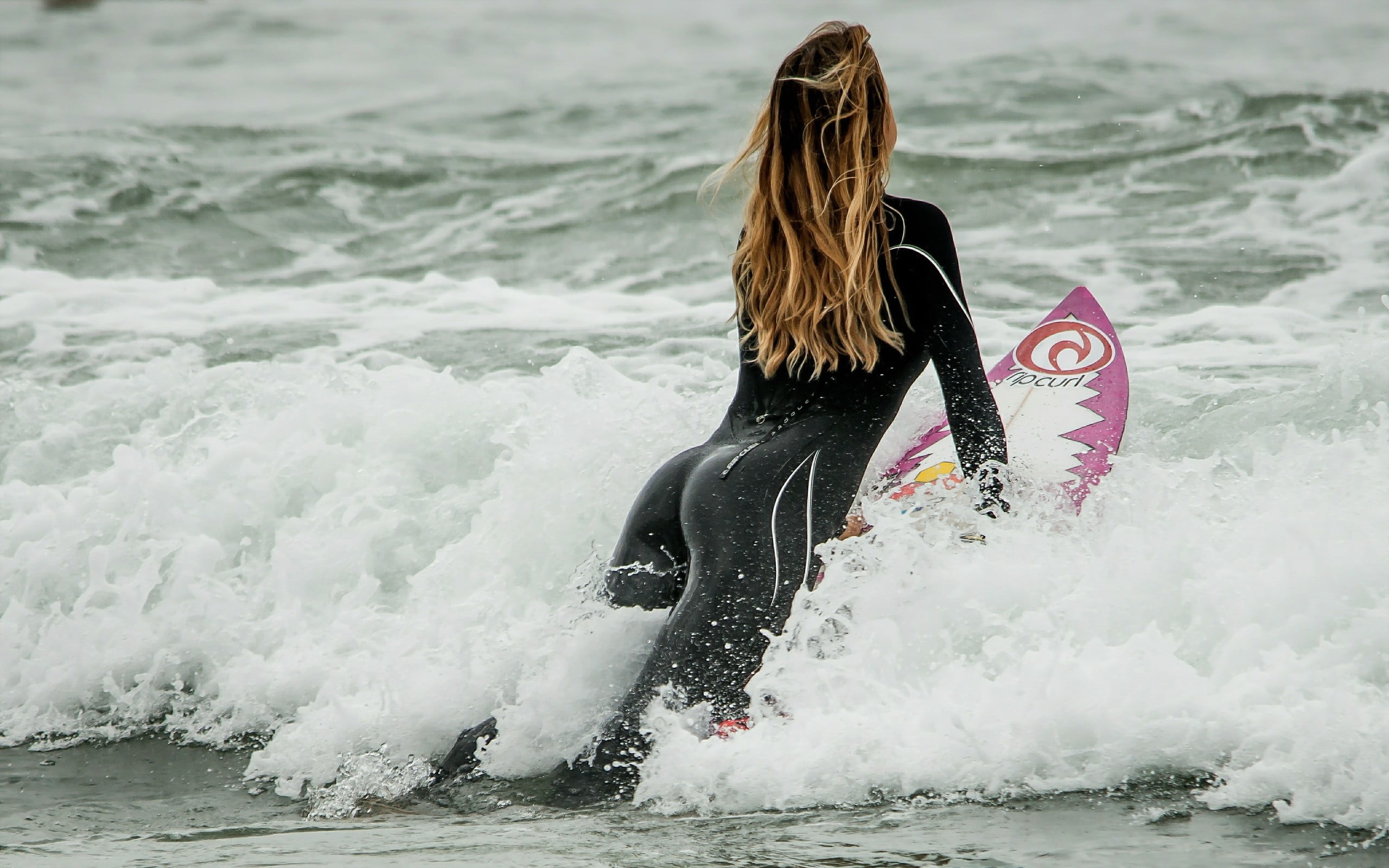 Surfer_girl121