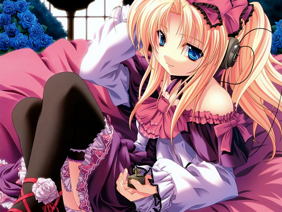 beige-haired female anime character in dress with headphones HD wallpaper