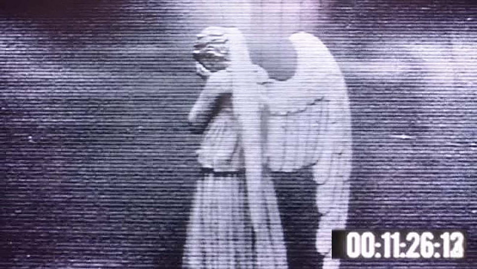 white and black stripe textile, Weeping Angels, Doctor Who HD wallpaper