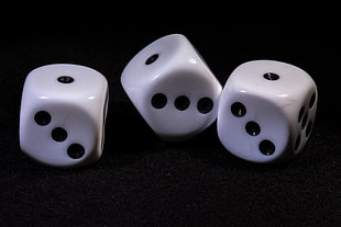 three white dice HD wallpaper