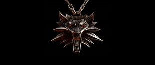 brass-colored wolf pendant necklace, The Witcher