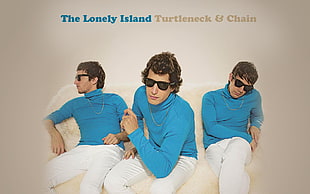 The Lonely Island Turtleneck & Chain
