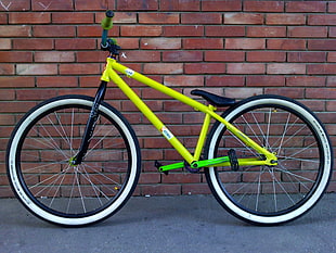 yellow cruiser bicycle, bicycle, cycling, mountain bikes