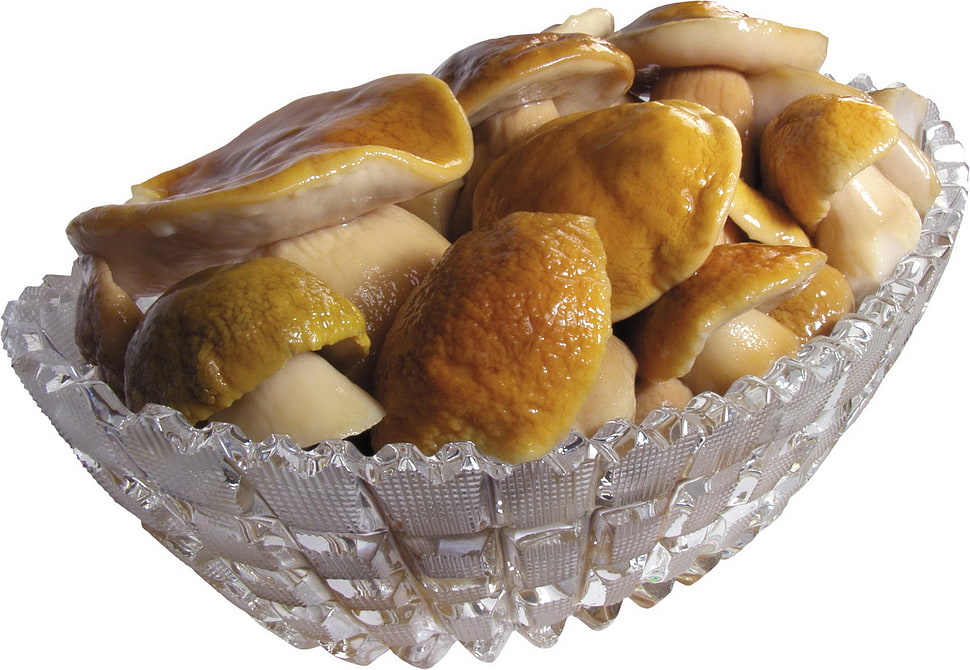 mushroom dish on clear glass bowl HD wallpaper