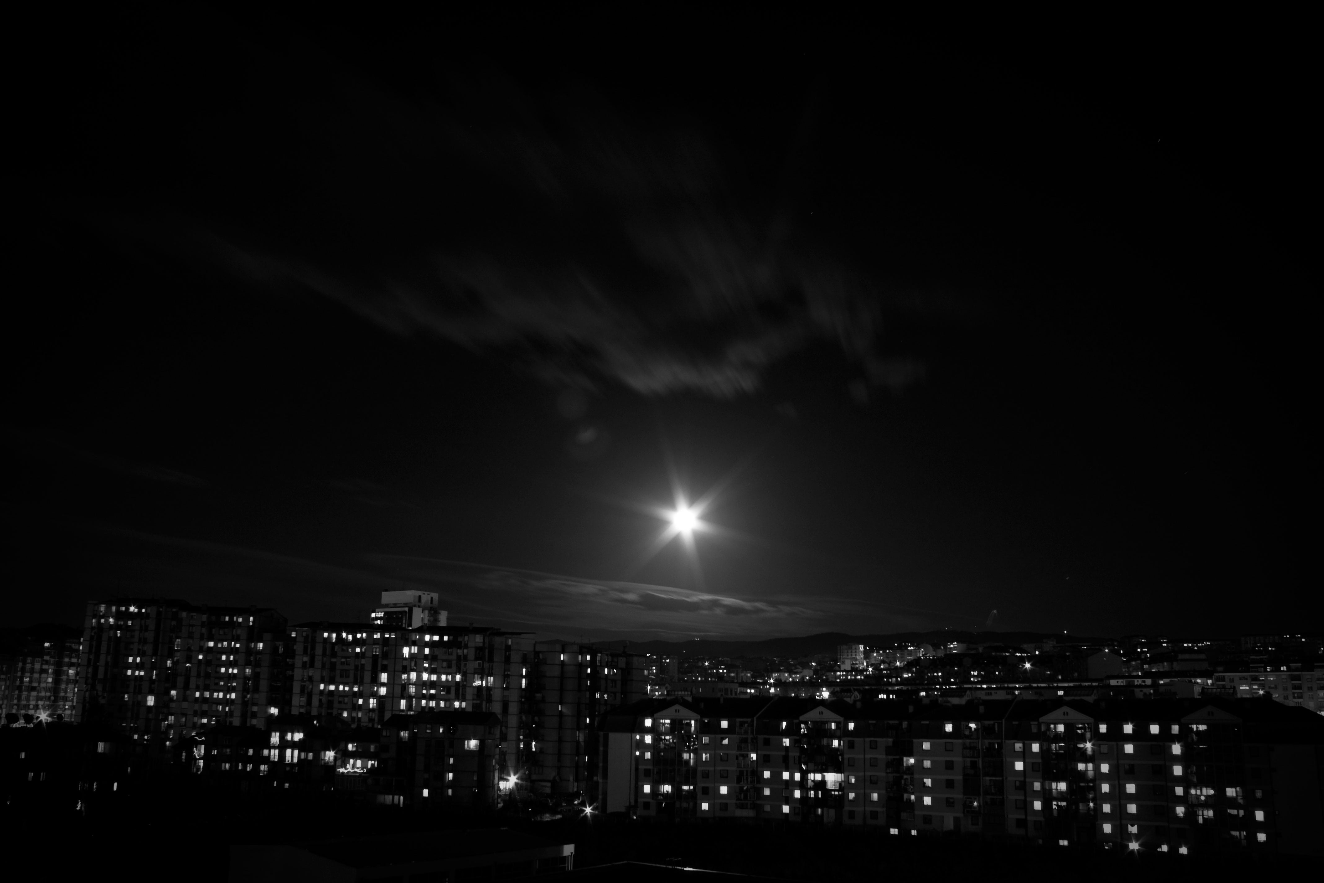 moon by cityscape, Moon, prishtina