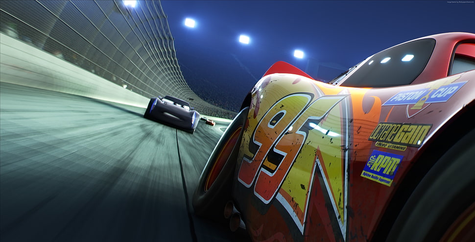 closeup photo of Lightning McQueen HD wallpaper