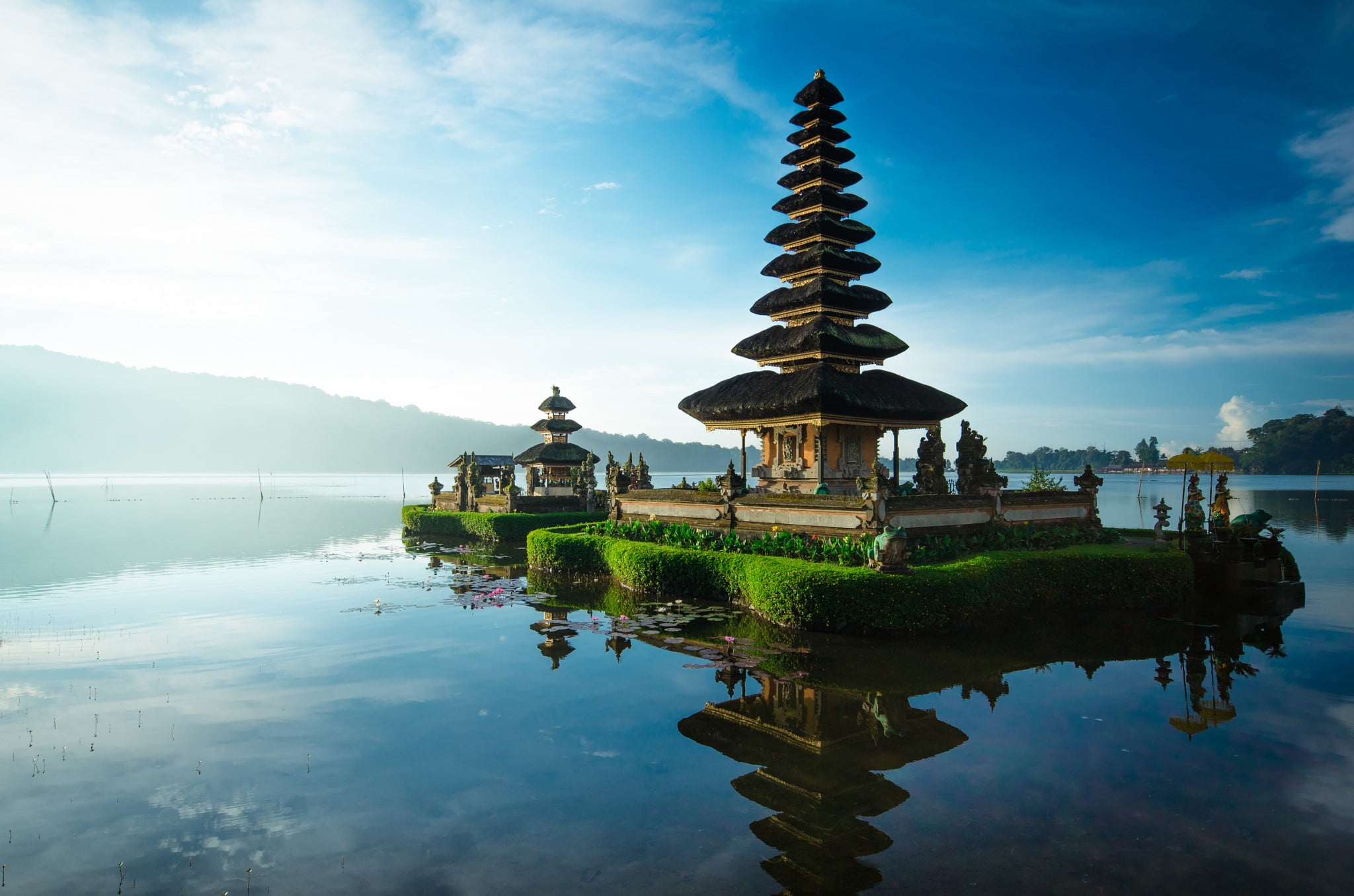 Brown temple  photography water reflection Bali  HD 