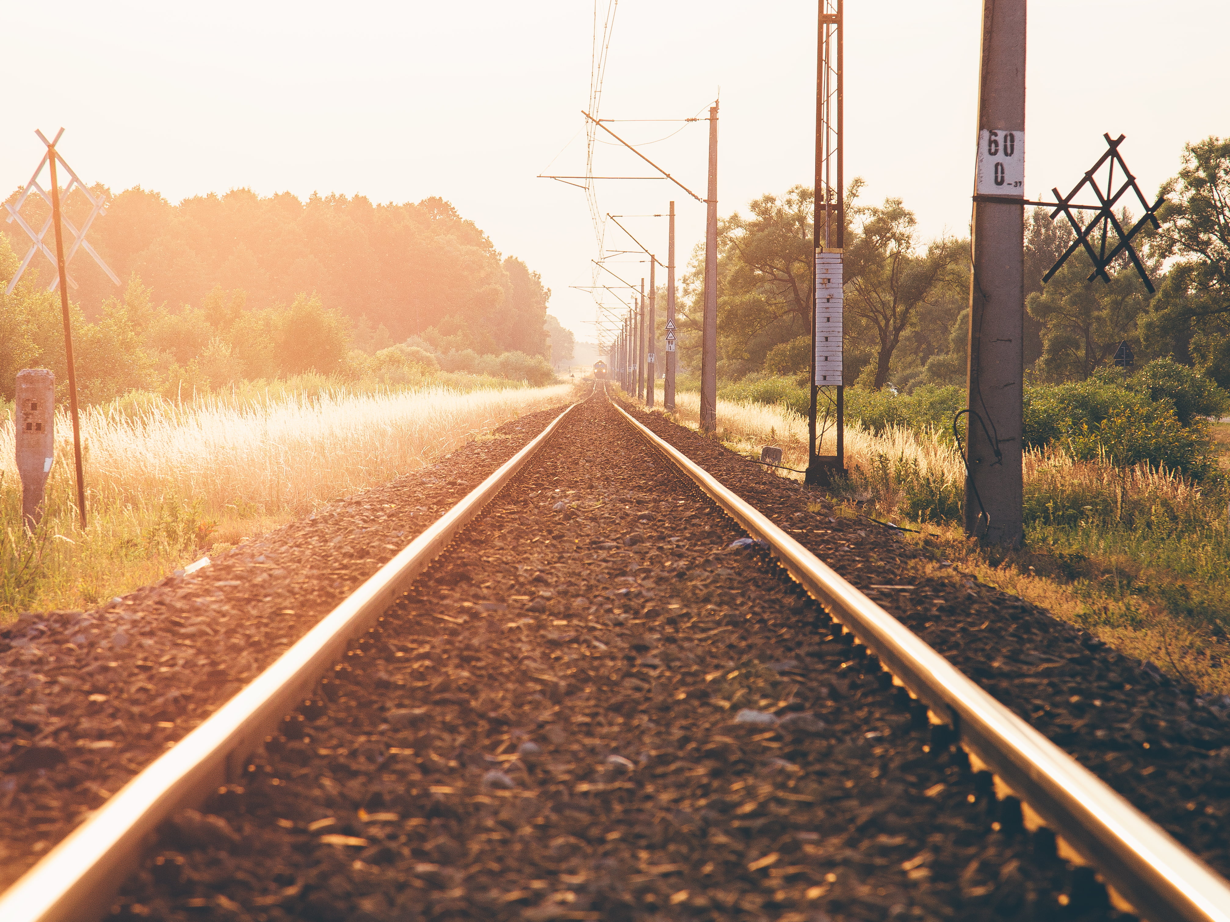 light, train, green, railroad