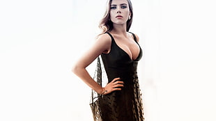 Scarlett Johansson HD wallpaper