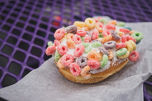 doughnut with cereals, food, Fruit Loops