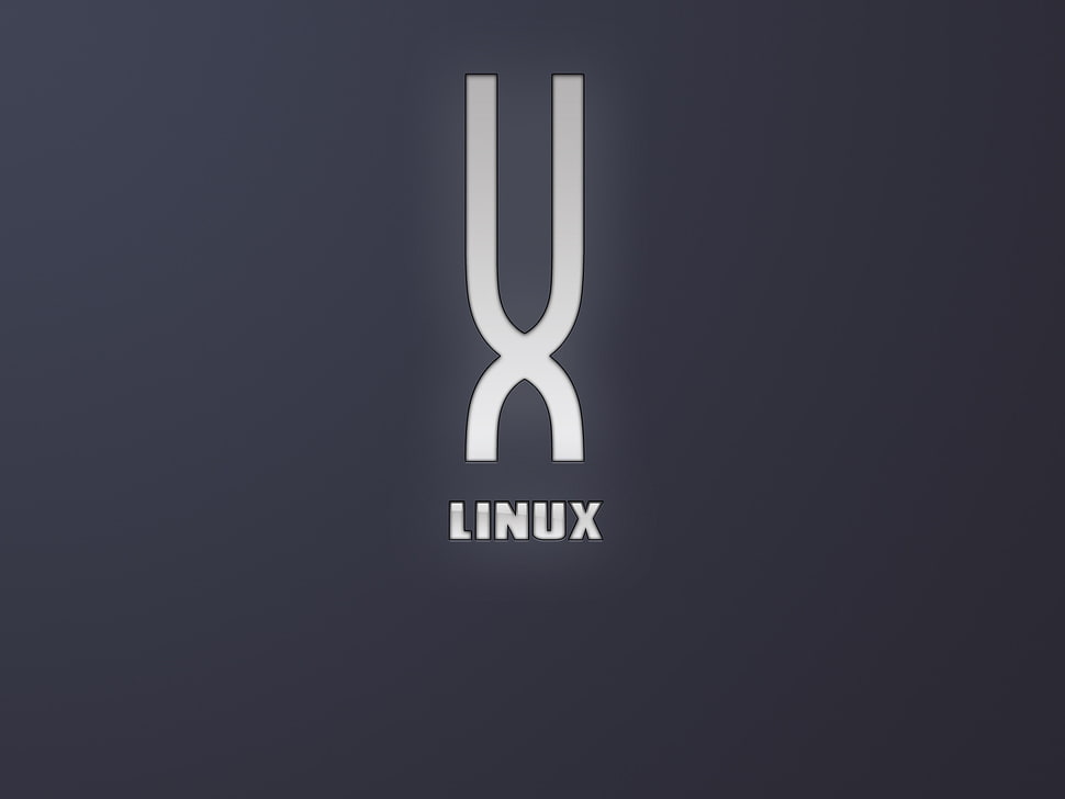 closeup of Linux logo HD wallpaper