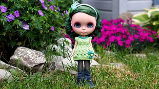 green Bratz doll, doll HD wallpaper