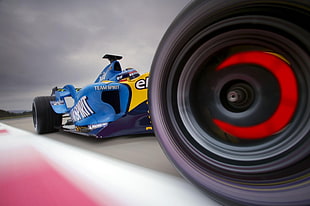 blue and yellow racing car wallpaper, Formula 1, Renault F1 Team, brake, race cars