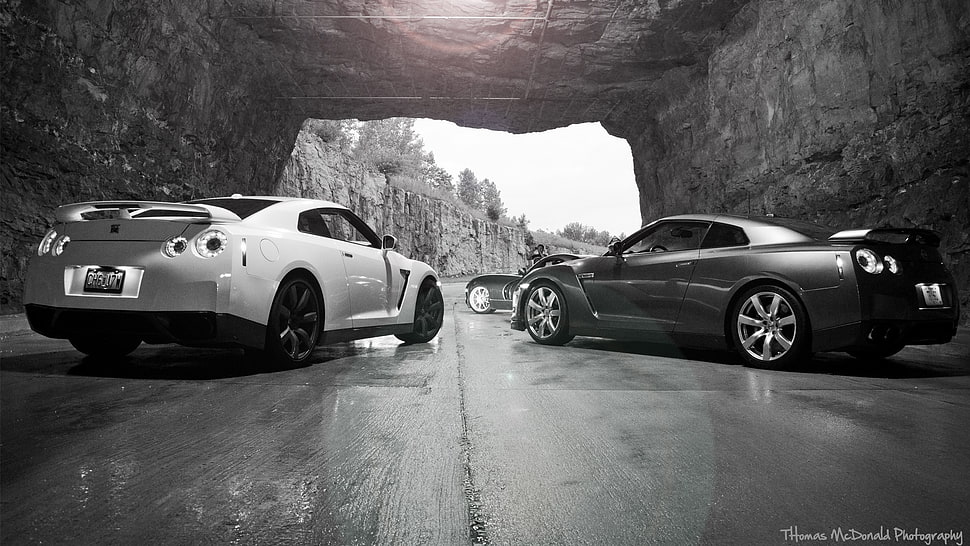 two grayscale photo of Nissan GT-R coupes, Nissan GT-R, Dodge Viper, car HD wallpaper