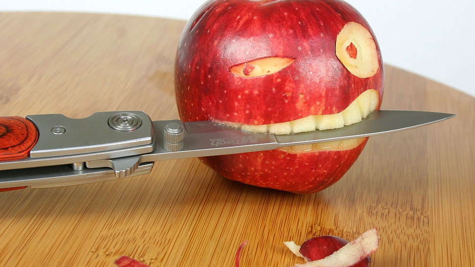 silver and red knife, creativity HD wallpaper
