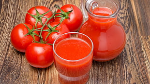 clear glass pitcher and drinking glass, tomatoes, juice, table, food